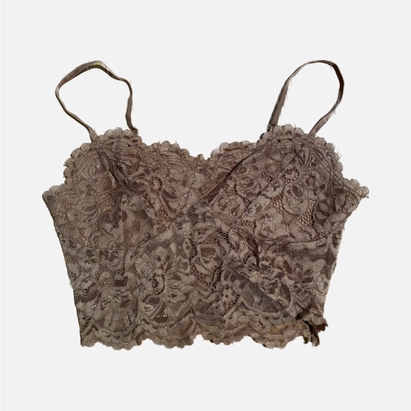 SOLD S H E I N | Cute spaghetti strap - Picture 1 of 3